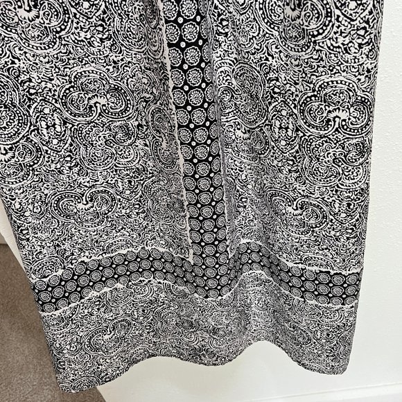 LOFT PETITE Black & White Printed Maxidress - Picture 5 of 8